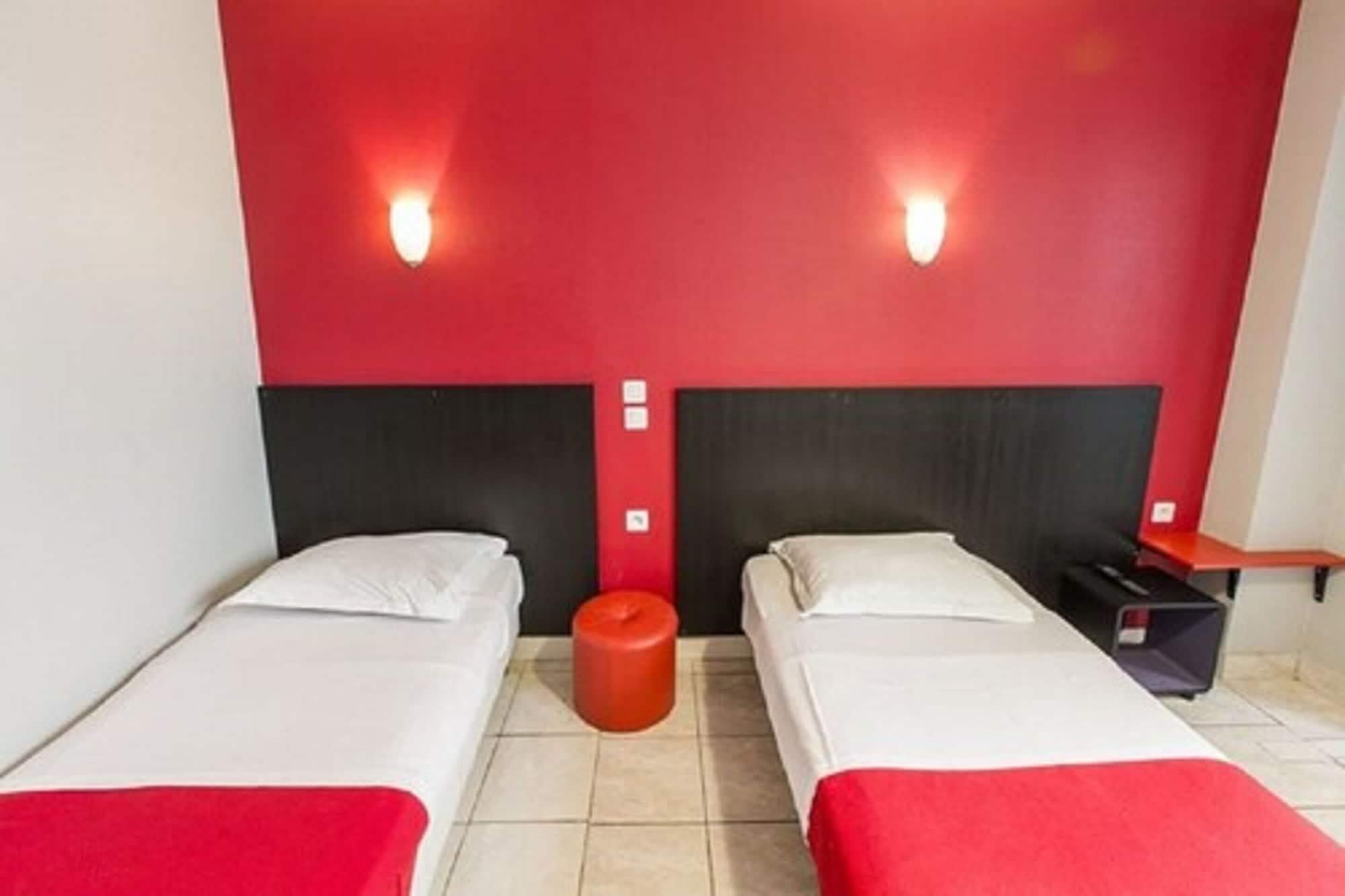 Hipotel Paris Montmartre Gare Du Nord Экстерьер фото