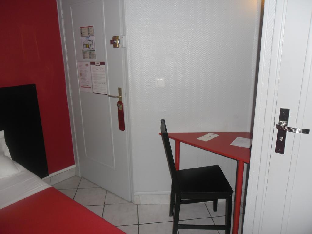 Hipotel Paris Montmartre Gare Du Nord Номер фото