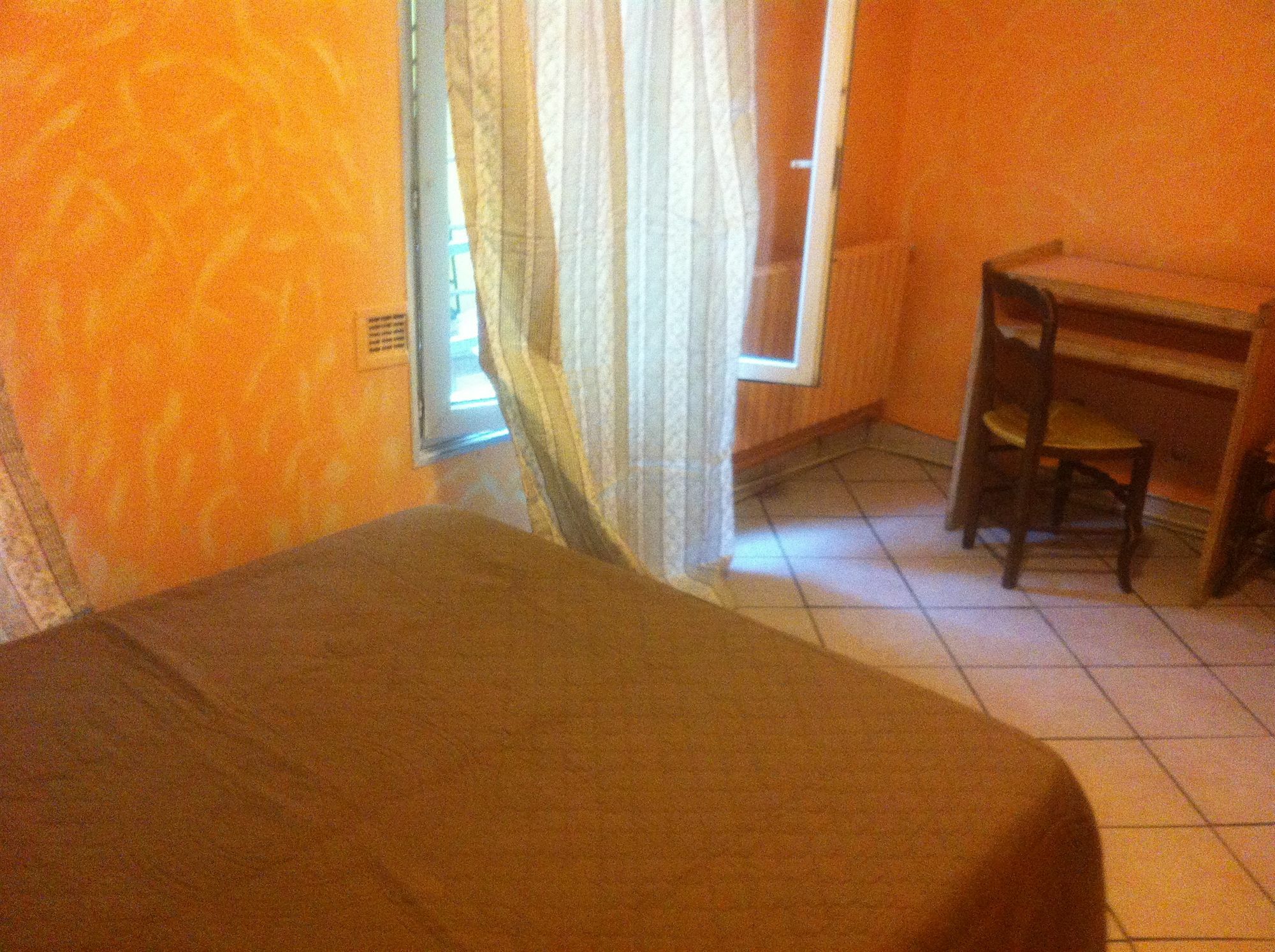 Hipotel Paris Montmartre Gare Du Nord Экстерьер фото