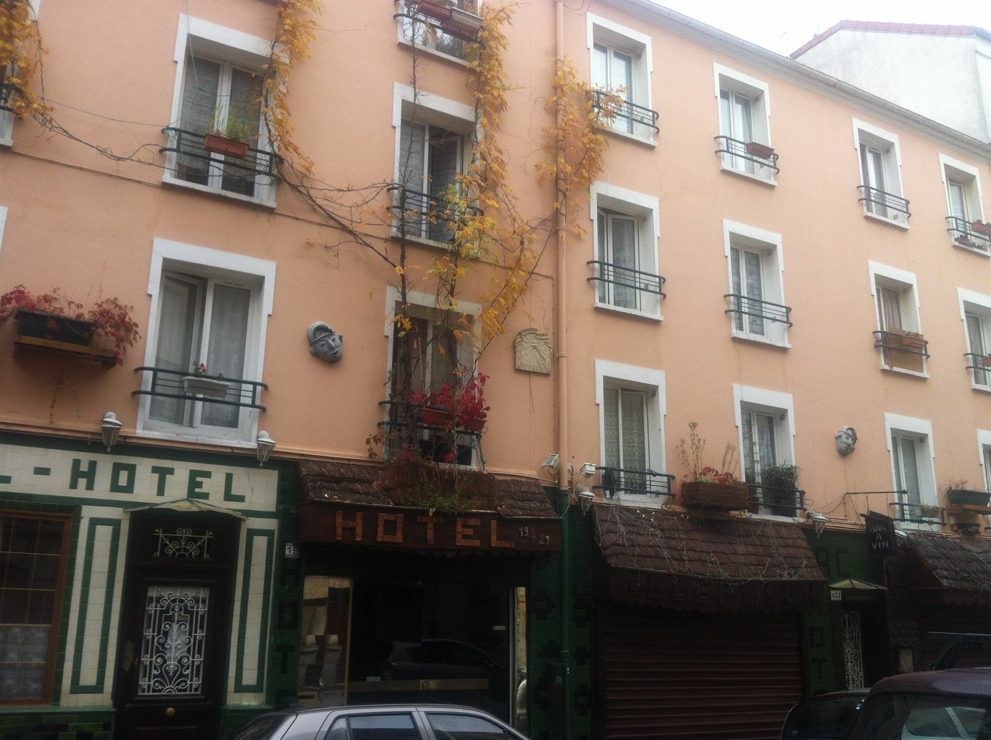 Hipotel Paris Montmartre Gare Du Nord Экстерьер фото